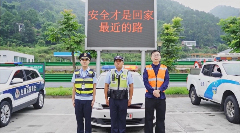 照片7_副本.jpg